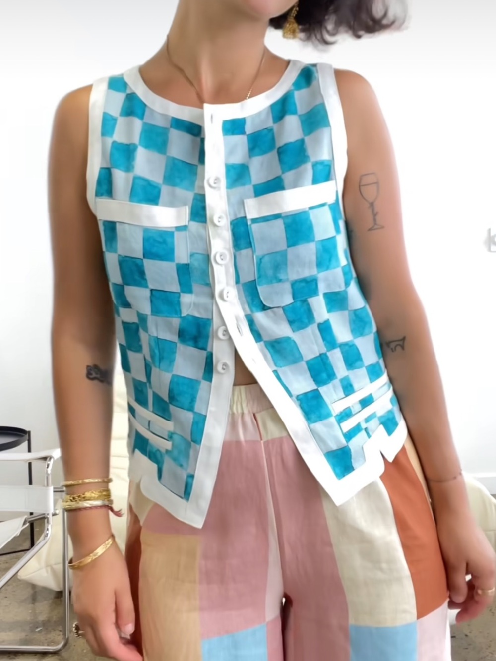 VRG GRL Blue Checkered Sleeveless Button-Front Top